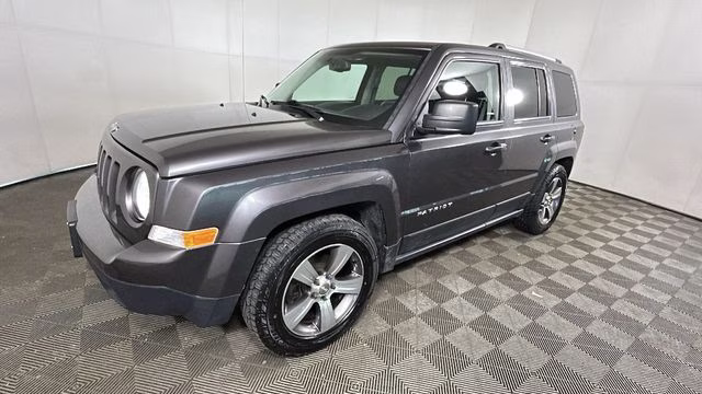 2016 Granite Crystal Metallic Clearcoat Jeep Patriot High Altitude 4X4 SUV