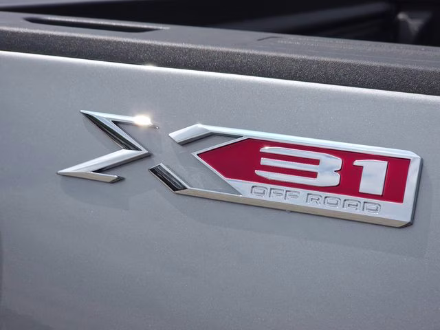 2026 Sterling Metallic GMC Sierra 3500HD SLE 4X4 Truck