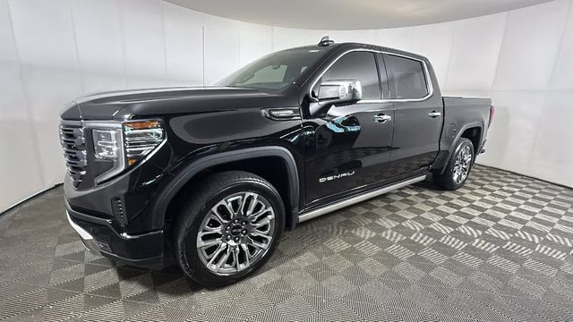 2025 Onyx Black GMC Sierra 1500 Denali Ultimate 4X4 Truck