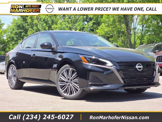 2026 Super Black Clearcoat Nissan Altima 2.5 SV FWD Sedan