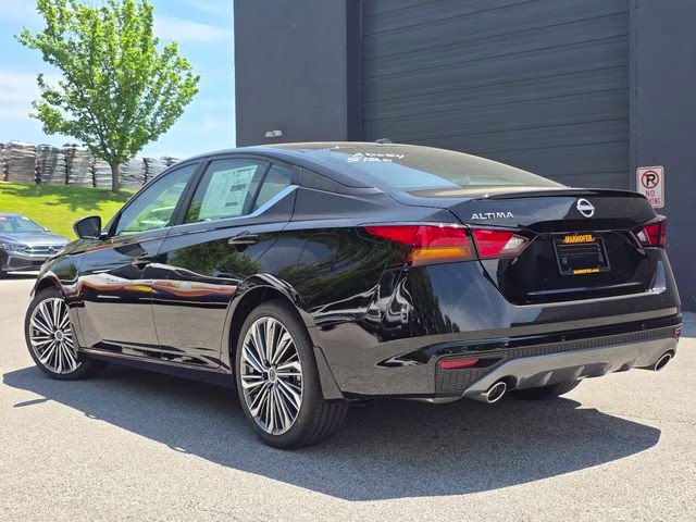 2026 Super Black Clearcoat Nissan Altima 2.5 SV FWD Sedan