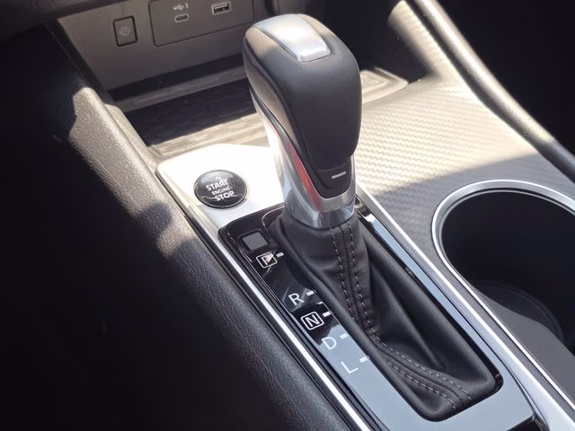 2026 Super Black Clearcoat Nissan Altima 2.5 SV FWD Sedan