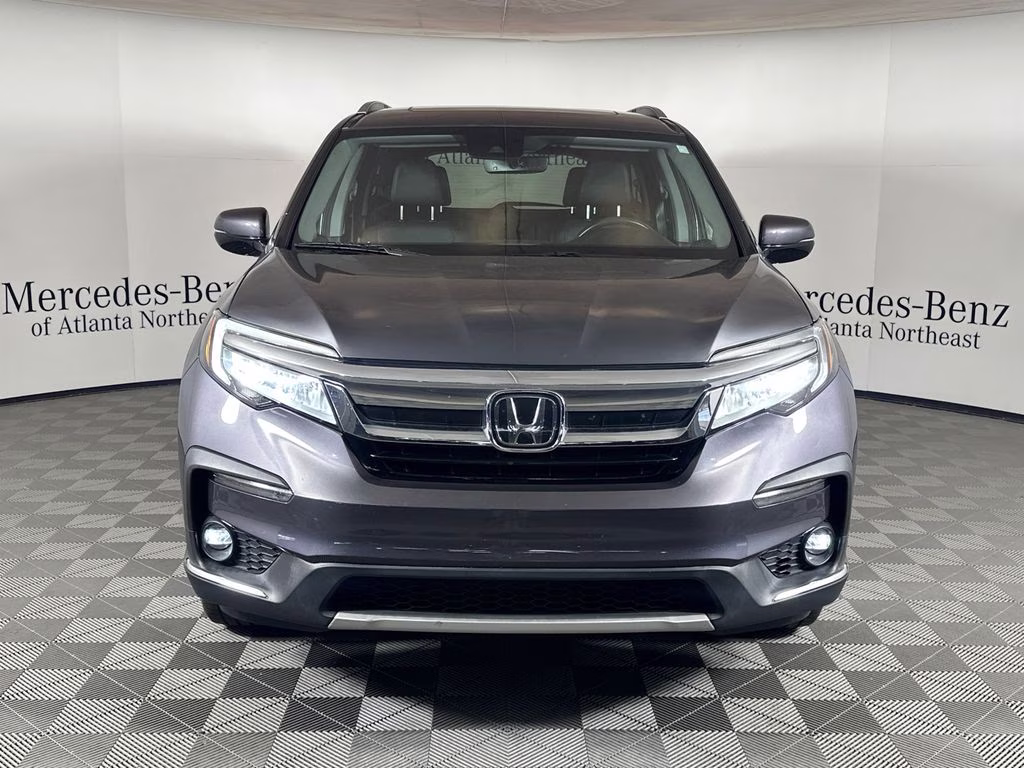 2022 Modern Steel Metallic Honda Pilot Touring FWD SUV