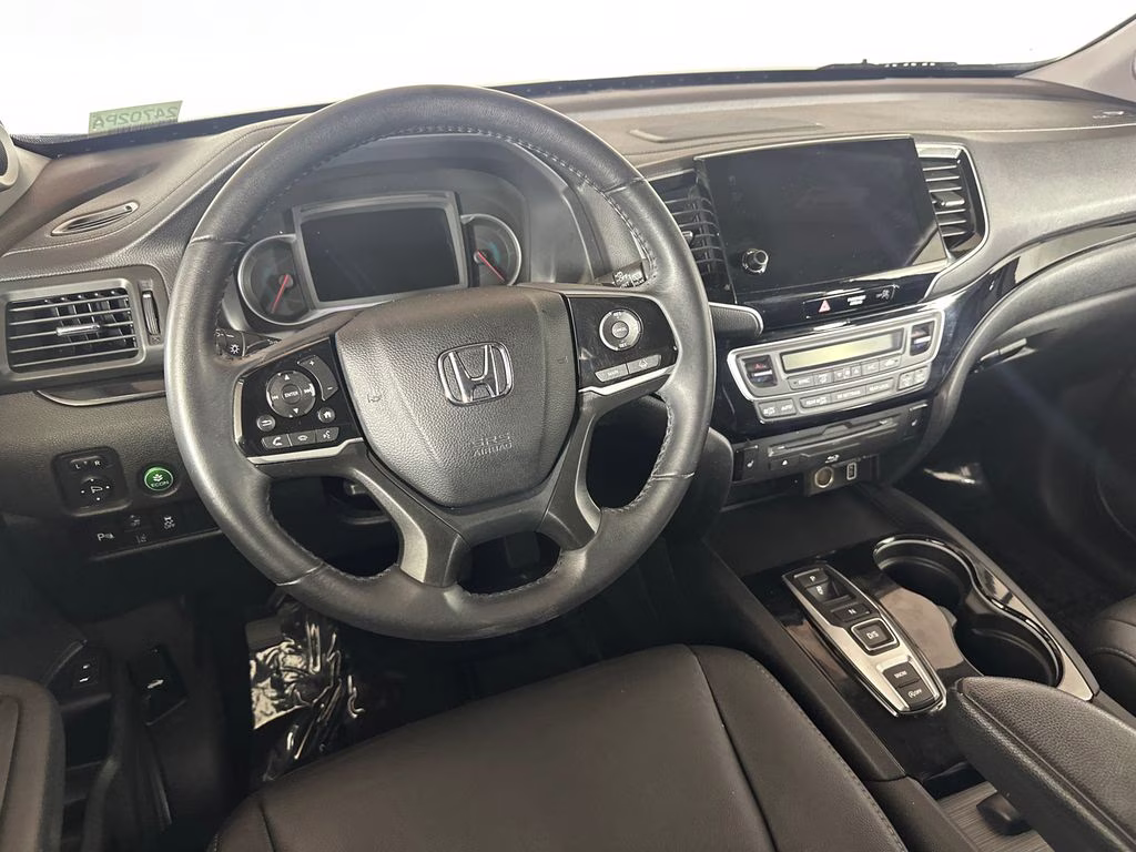 2022 Modern Steel Metallic Honda Pilot Touring FWD SUV
