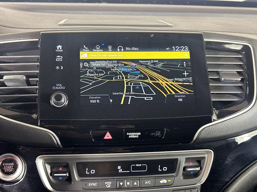 2022 Modern Steel Metallic Honda Pilot Touring FWD SUV