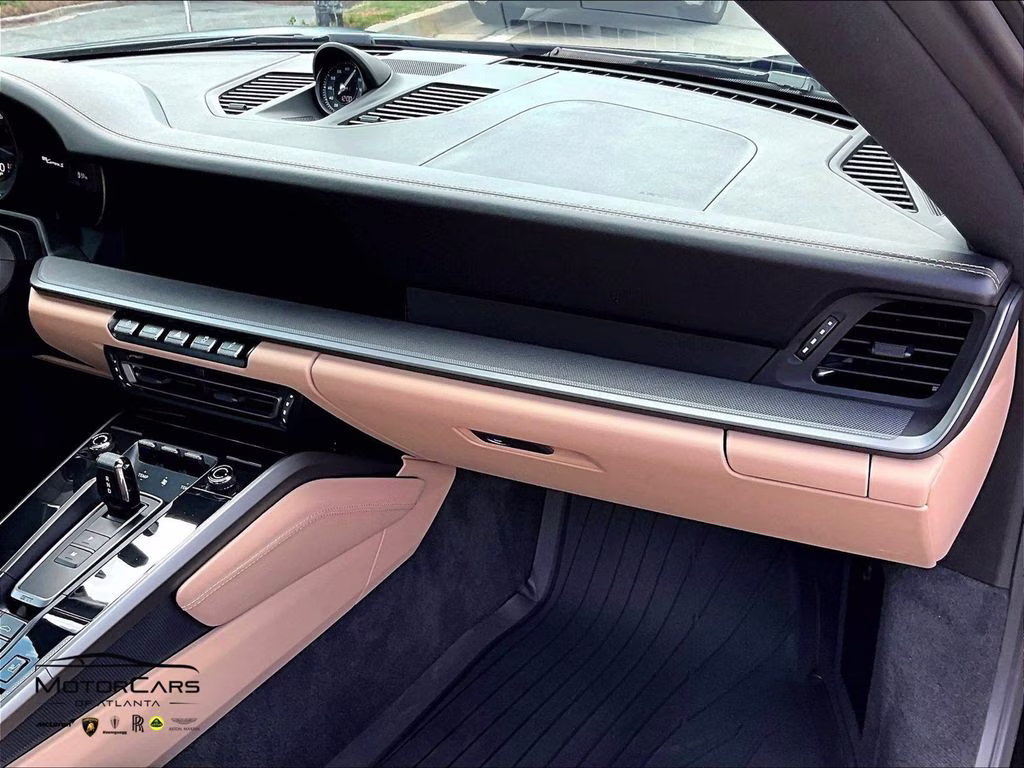 2021 GT Silver Metallic Porsche 911 Carrera S RWD Coupe