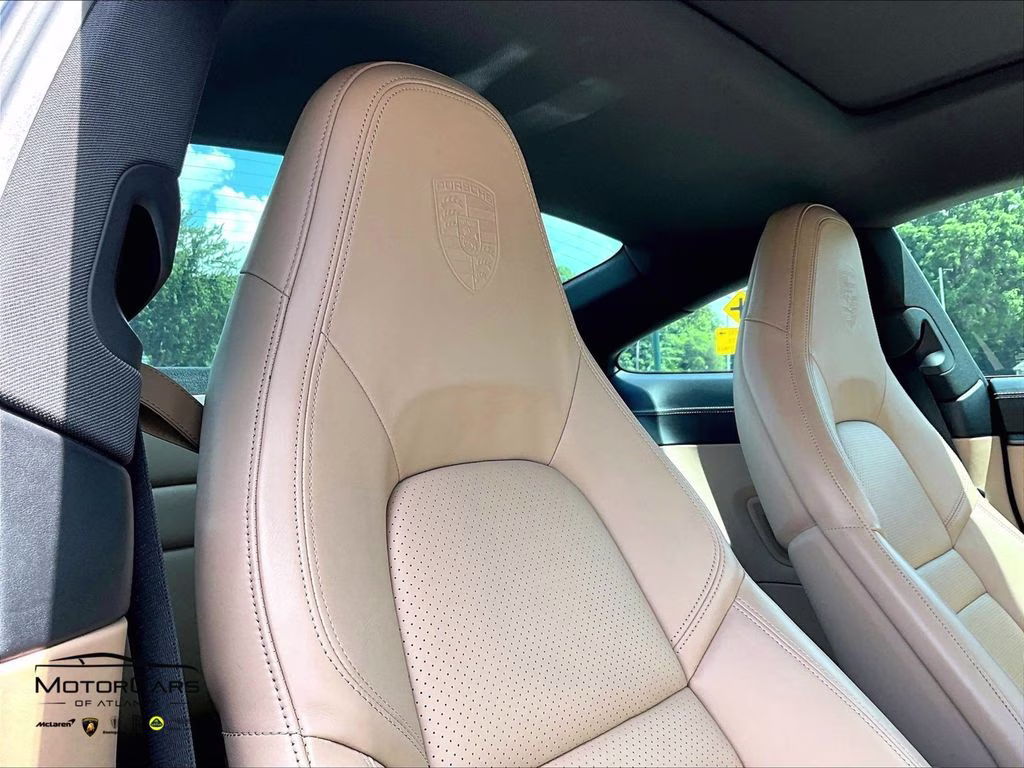 2021 GT Silver Metallic Porsche 911 Carrera S RWD Coupe