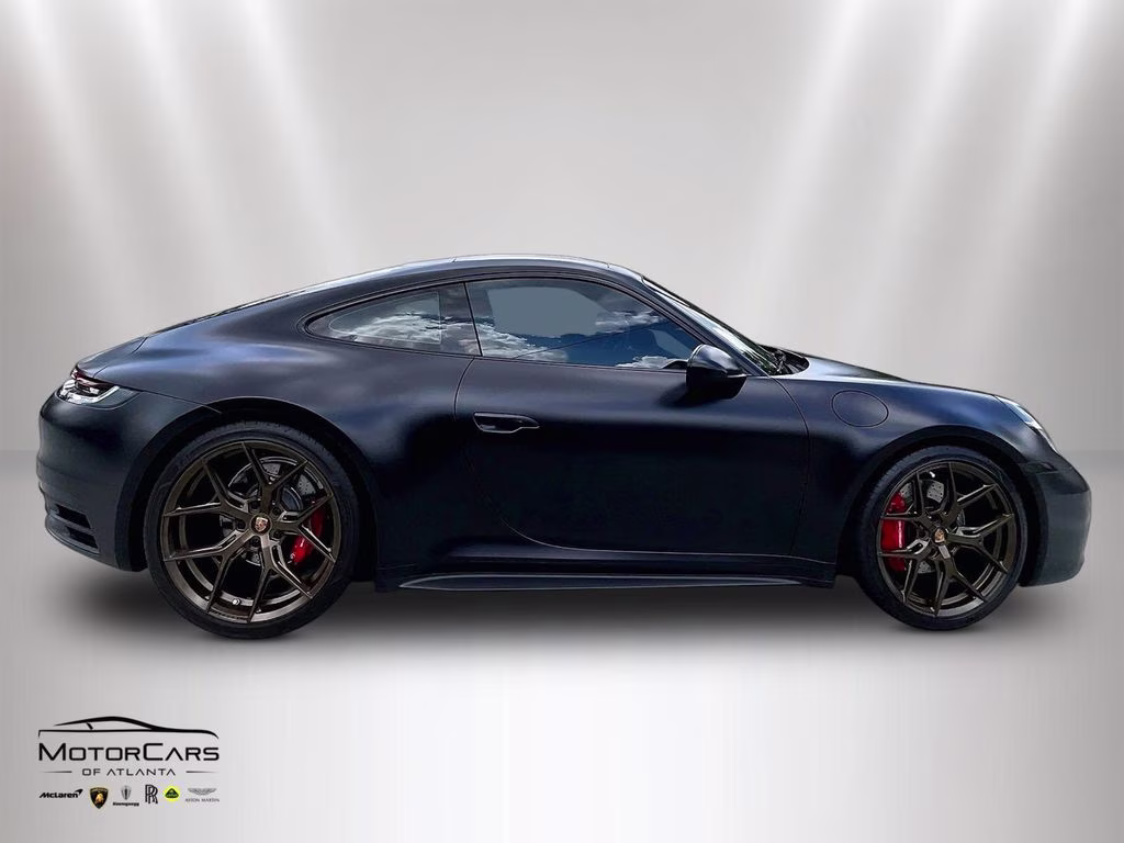 2021 GT Silver Metallic Porsche 911 Carrera S RWD Coupe