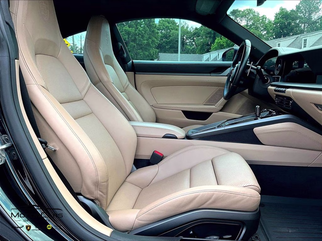 2021 GT Silver Metallic Porsche 911 Carrera S RWD Coupe