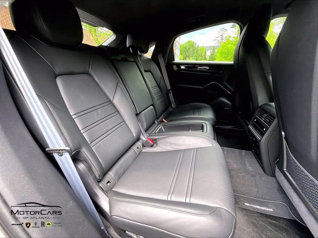 2026 White Porsche Cayenne Coupe Turbo GT 18-Way Sport Seats AWD SUV
