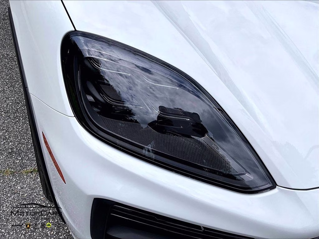 2026 White Porsche Cayenne Coupe Turbo GT 18-Way Sport Seats AWD SUV