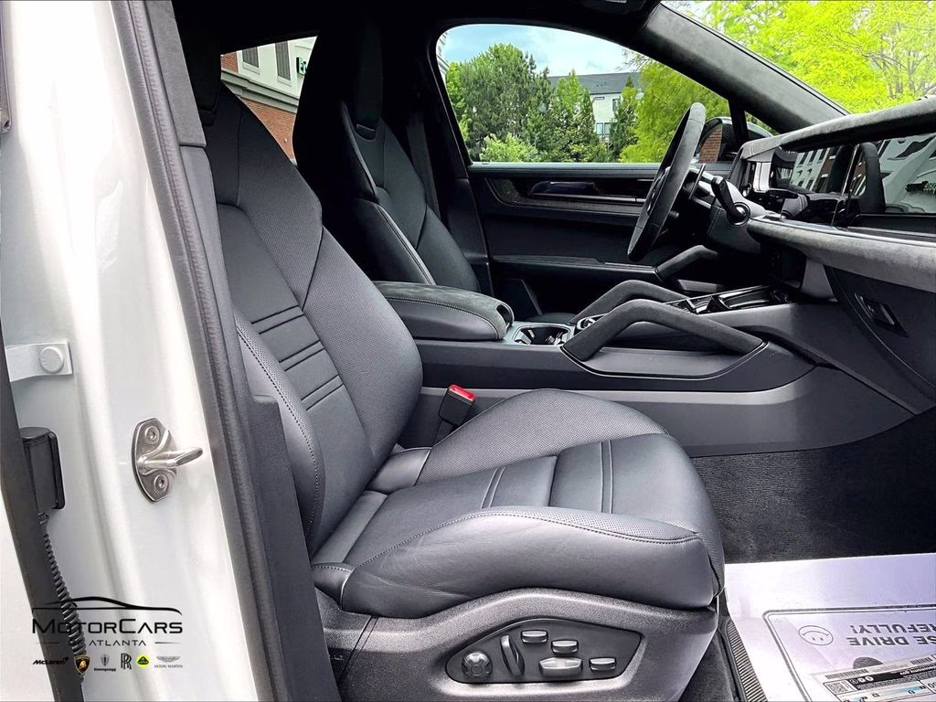 2026 White Porsche Cayenne Coupe Turbo GT 18-Way Sport Seats AWD SUV