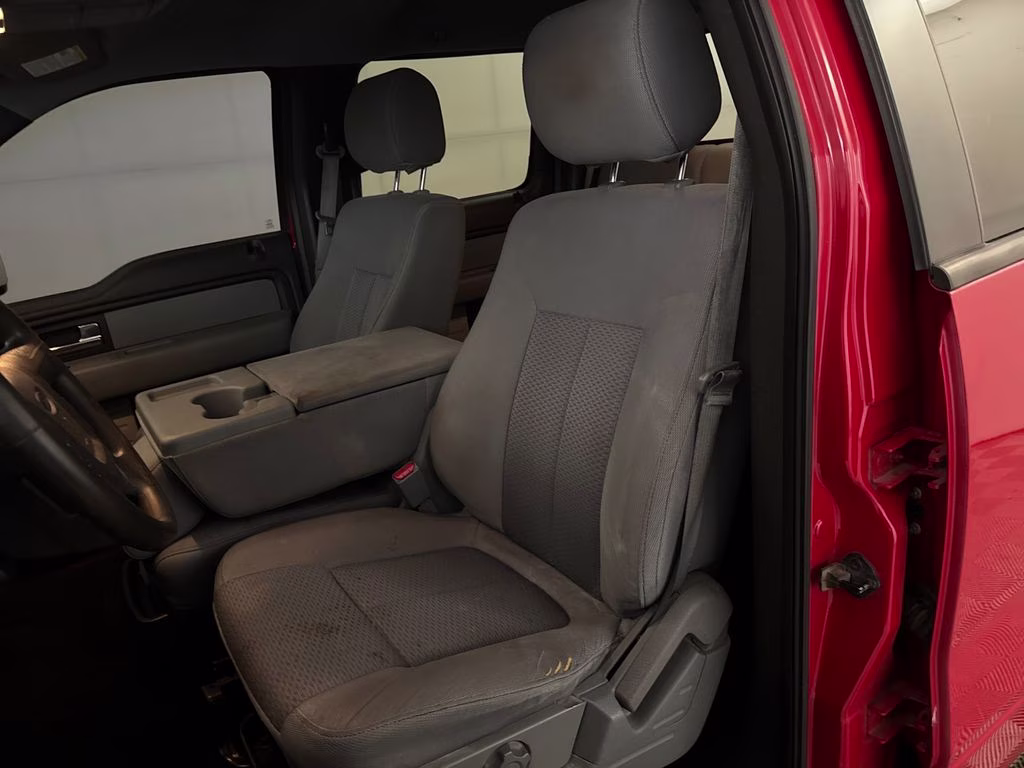 2013 Vermillion Red Ford F-150 XLT RWD Truck