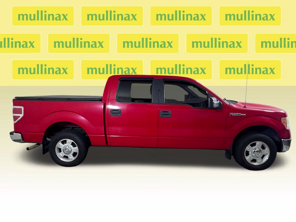 2013 Vermillion Red Ford F-150 XLT RWD Truck