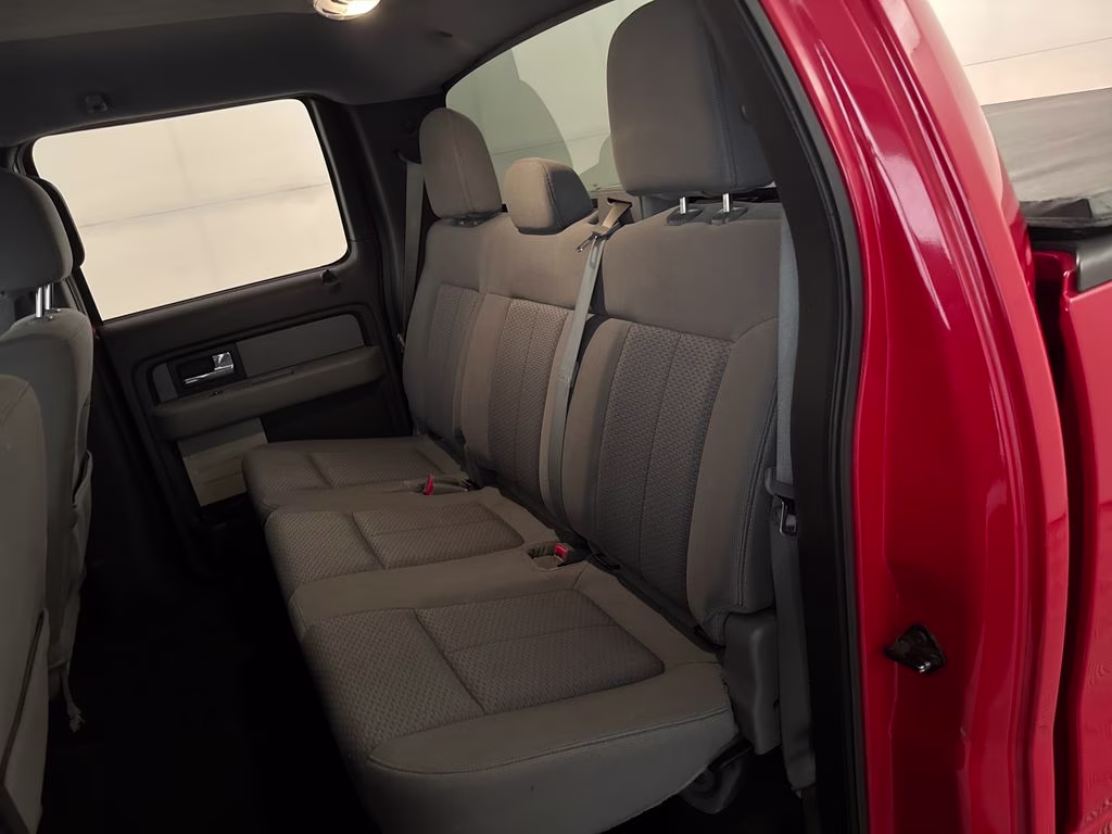 2013 Vermillion Red Ford F-150 XLT RWD Truck