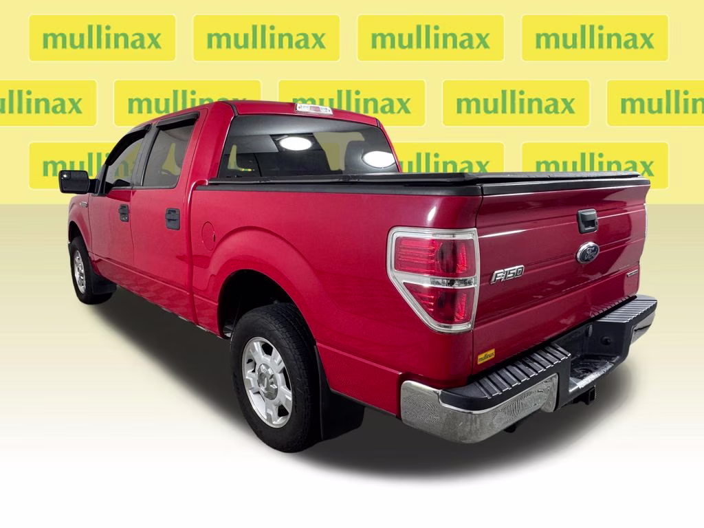 2013 Vermillion Red Ford F-150 XLT RWD Truck