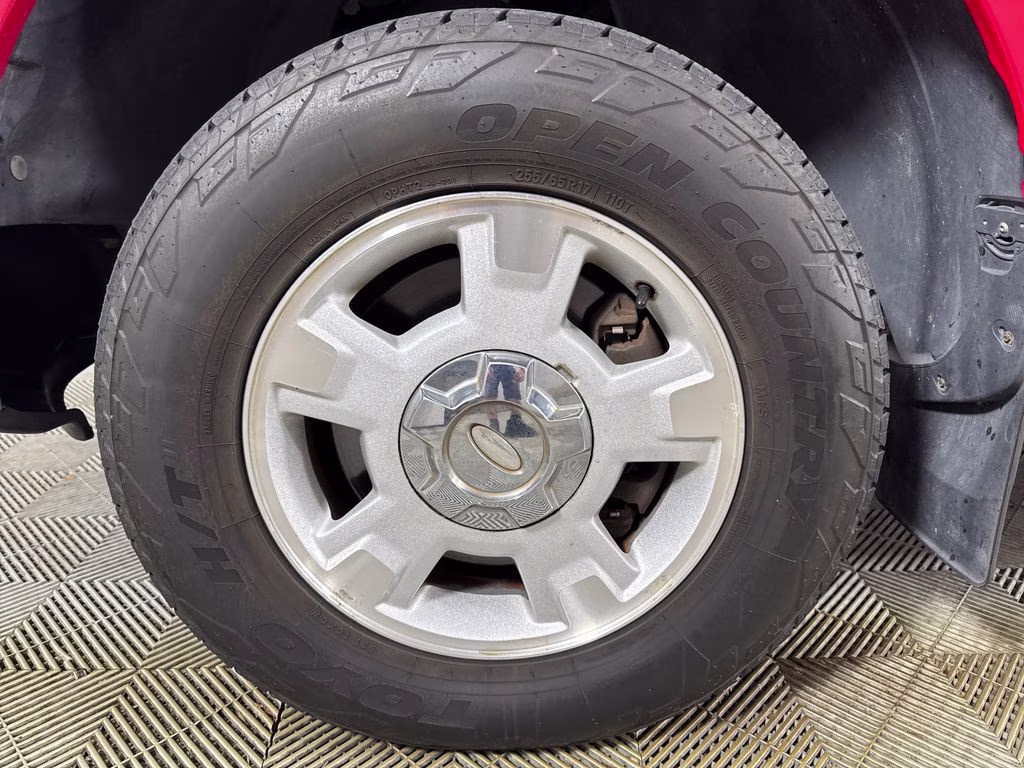 2013 Vermillion Red Ford F-150 XLT RWD Truck