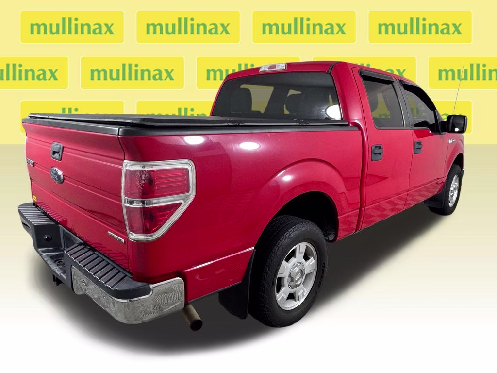 2013 Vermillion Red Ford F-150 XLT RWD Truck