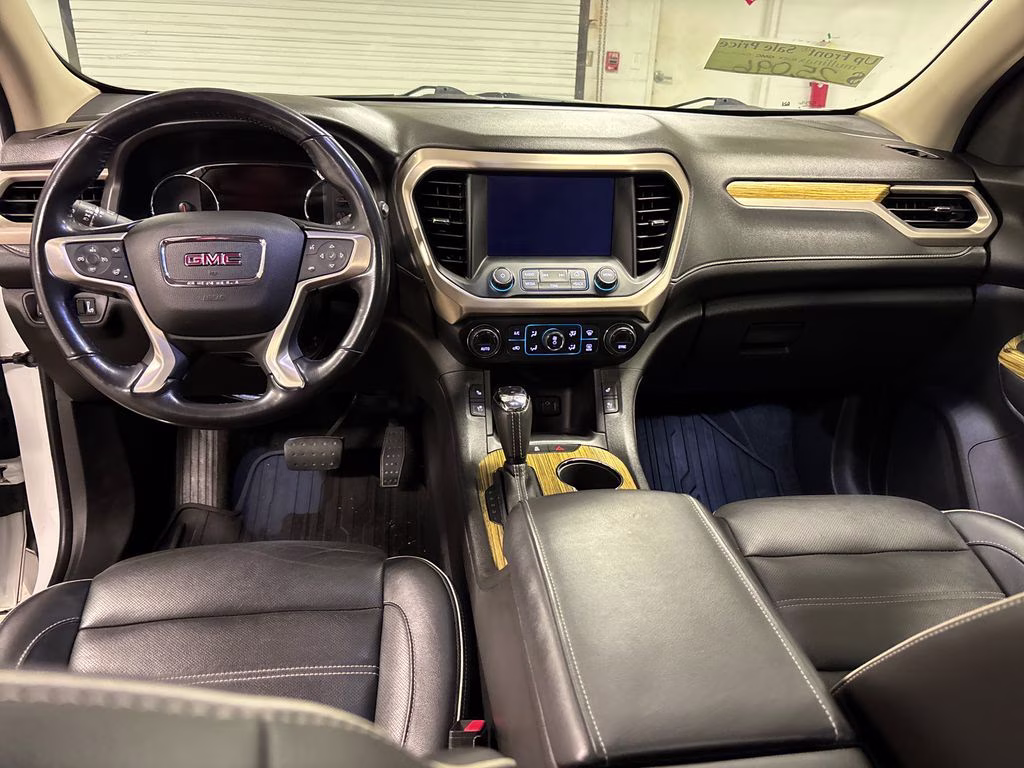 2019 White Frost Tricoat GMC Acadia Denali FWD SUV