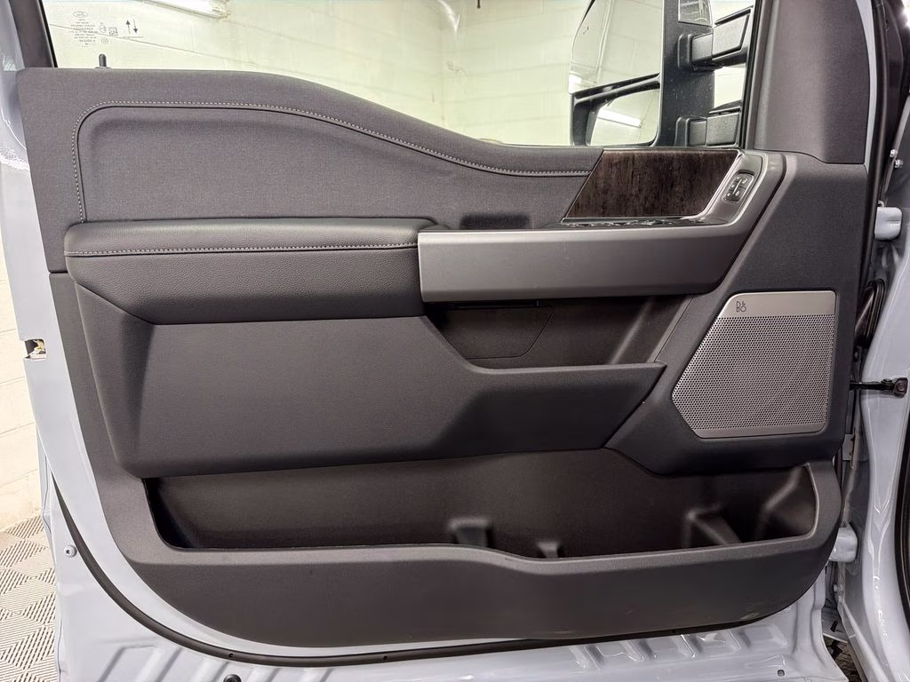 2026 GLACIER GRAY Ford Super Duty F-250 SRW Lariat 4X4 Truck