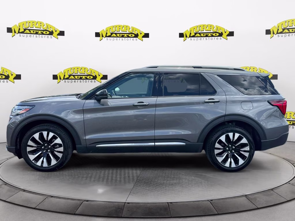 2025 Gray Metallic Ford Explorer Platinum 4X4 SUV