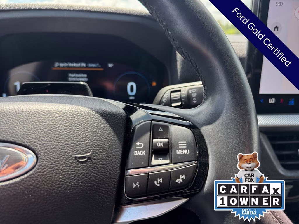 2025 Gray Metallic Ford Explorer Platinum 4X4 SUV