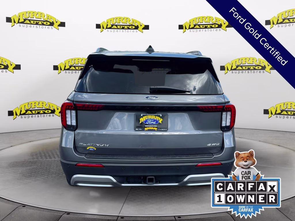 2025 Gray Metallic Ford Explorer Platinum 4X4 SUV