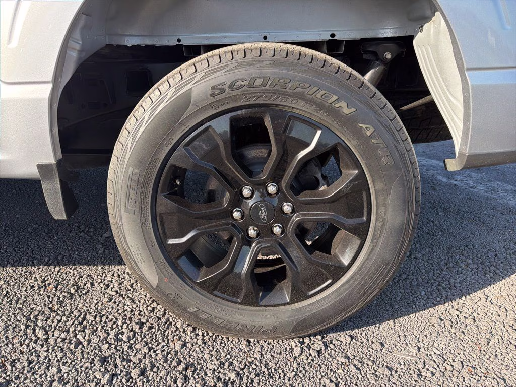 2022 Silver Metallic Ford F-150 XLT 4X4 Truck