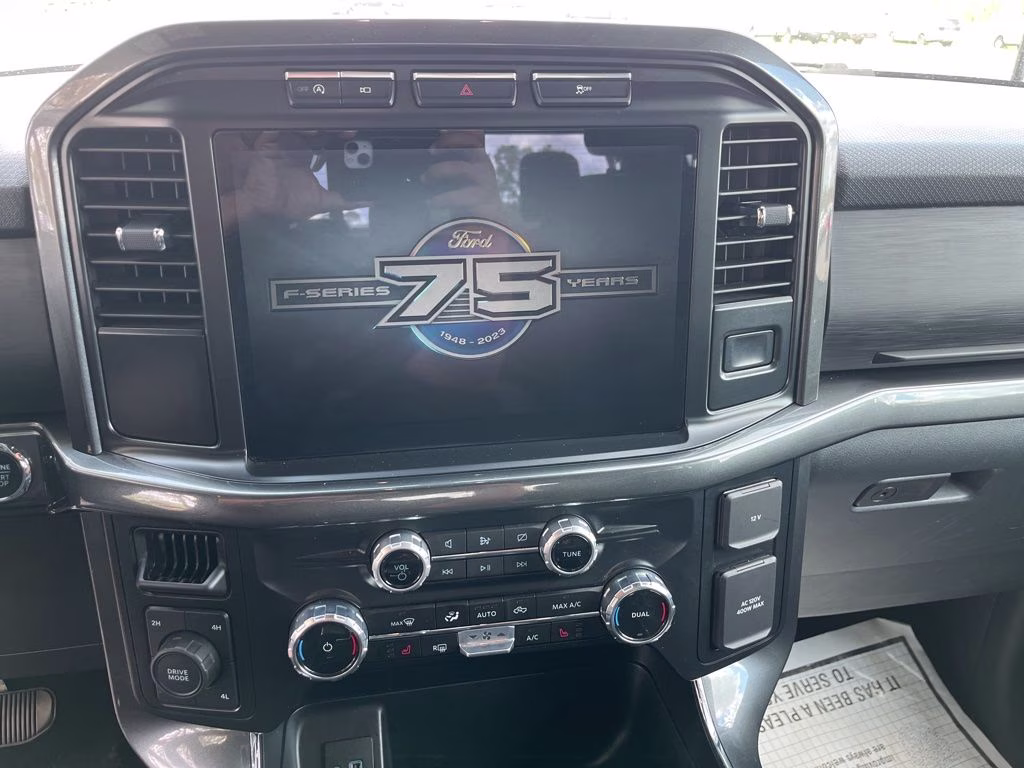 2023 Avalanche Ford F-150 XLT 4X4 Truck
