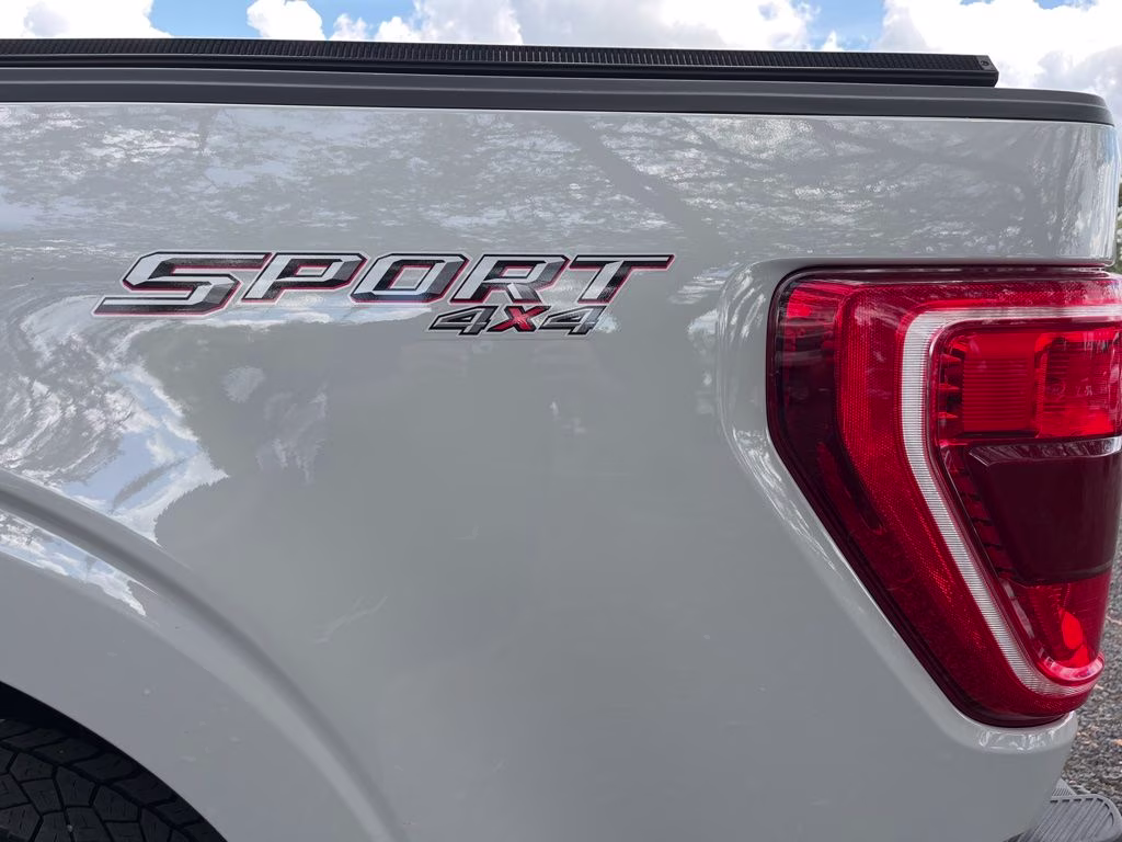 2023 Avalanche Ford F-150 XLT 4X4 Truck