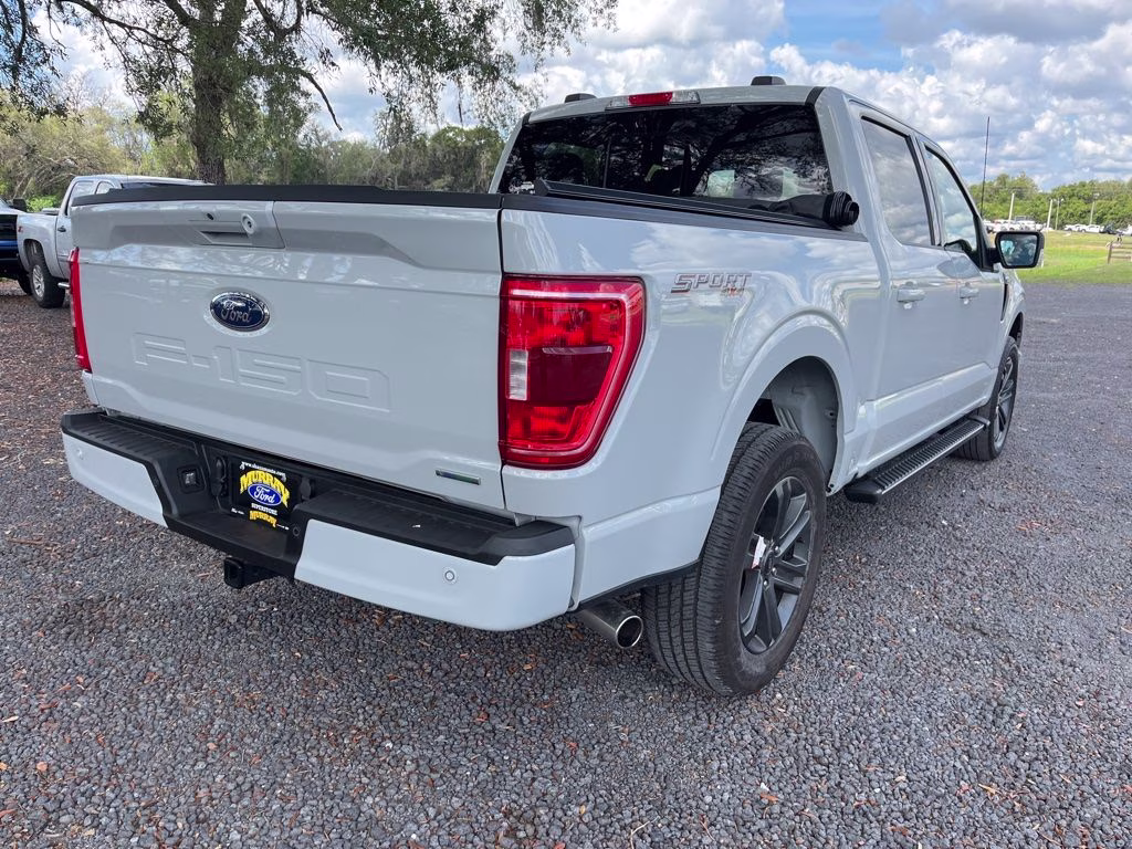 2023 Avalanche Ford F-150 XLT 4X4 Truck