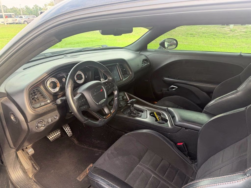 2020 Pitch Black Clearcoat Dodge Challenger R/T RWD Coupe