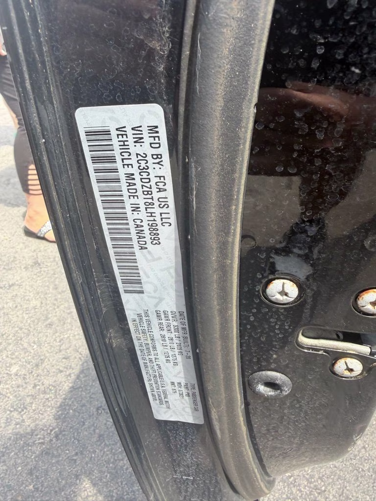 2020 Pitch Black Clearcoat Dodge Challenger R/T RWD Coupe
