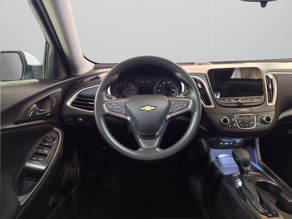 2025 Summit White Chevrolet Malibu LT FWD Sedan