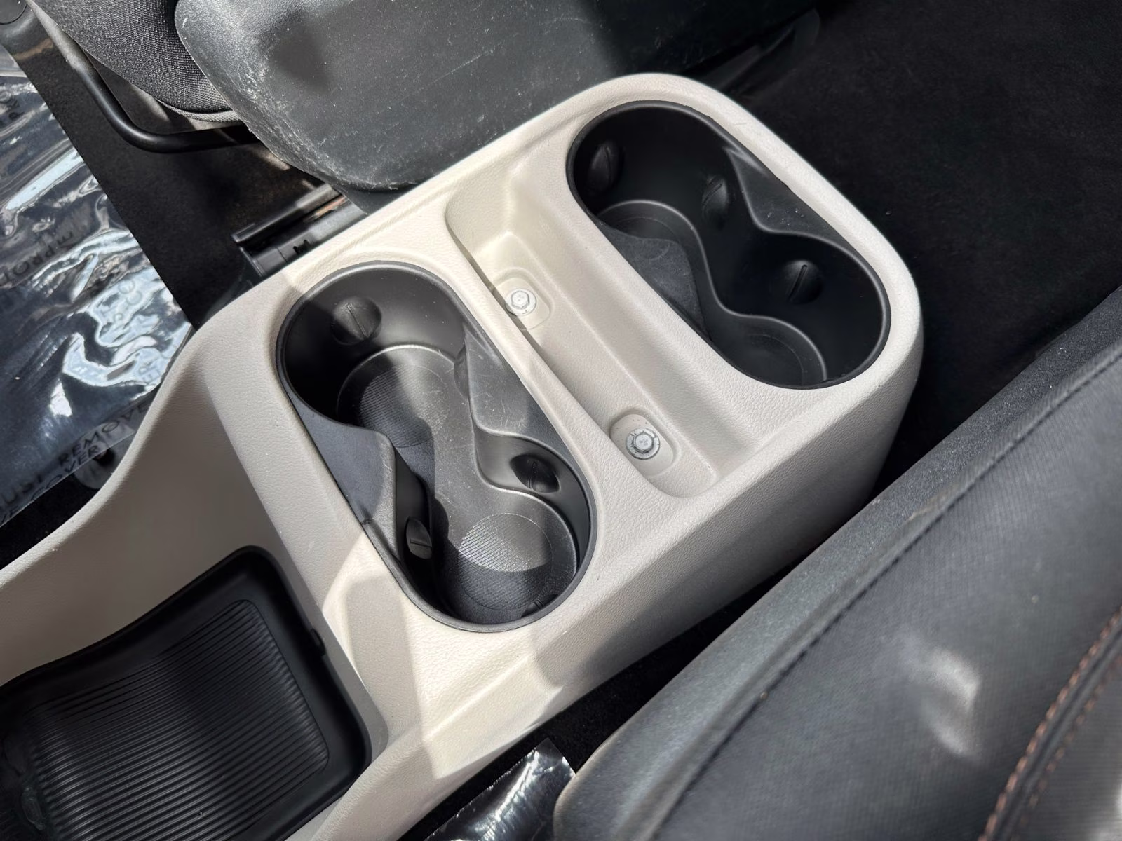 2019 Ocean Blue Metallic Chrysler Pacifica L FWD Van