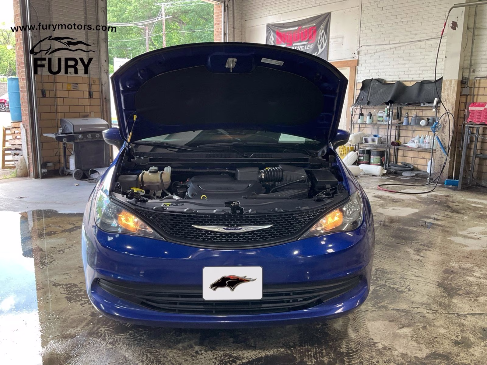 2019 Ocean Blue Metallic Chrysler Pacifica L FWD Van