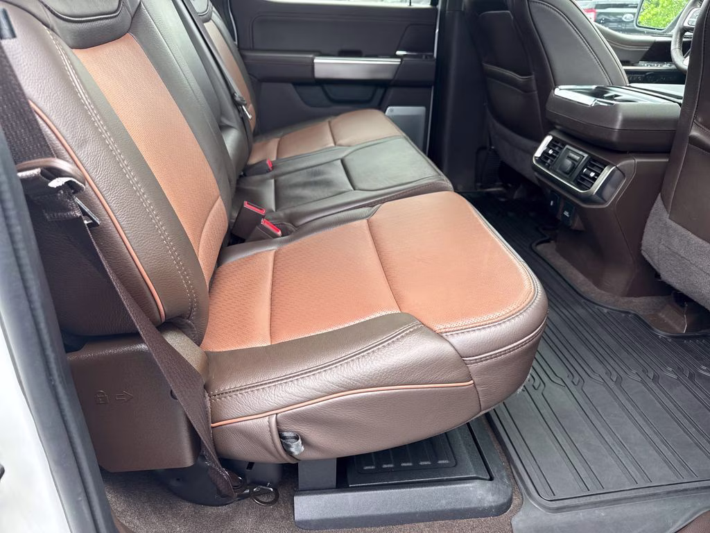 2022 Star White Metallic Tri-Coat Ford F-150 King Ranch 4X4 Truck
