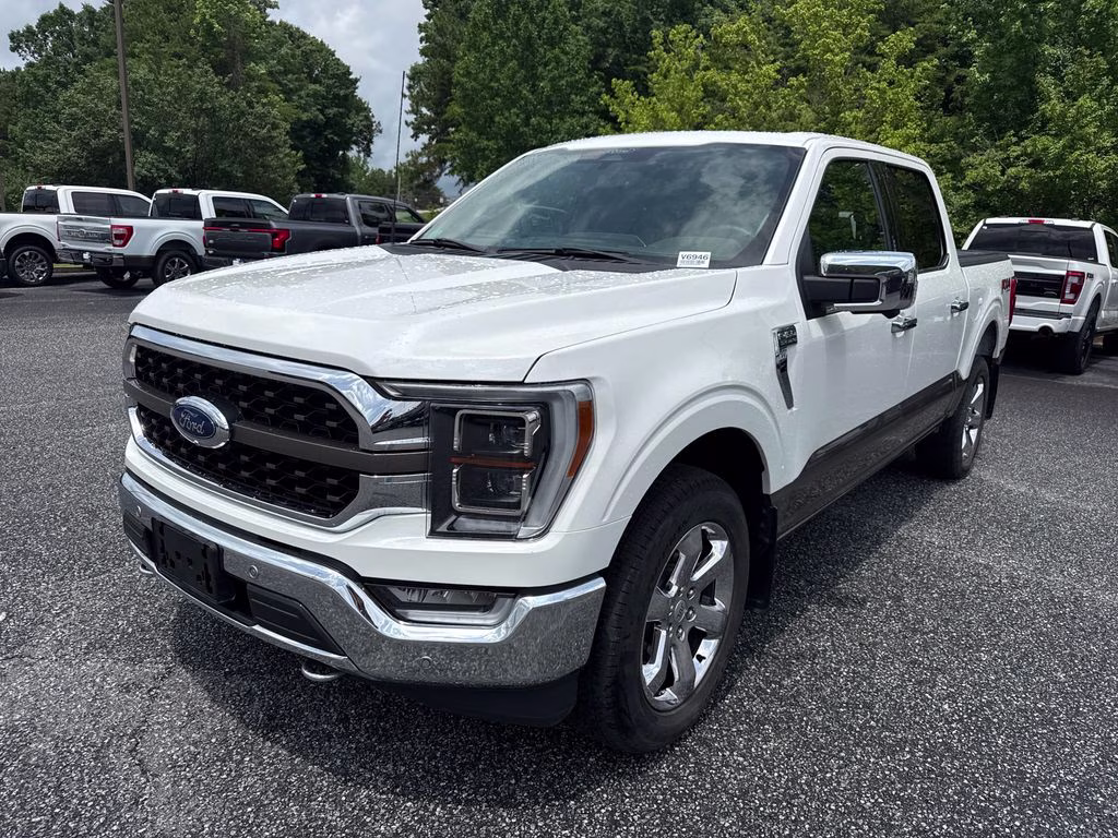 2022 Star White Metallic Tri-Coat Ford F-150 King Ranch 4X4 Truck