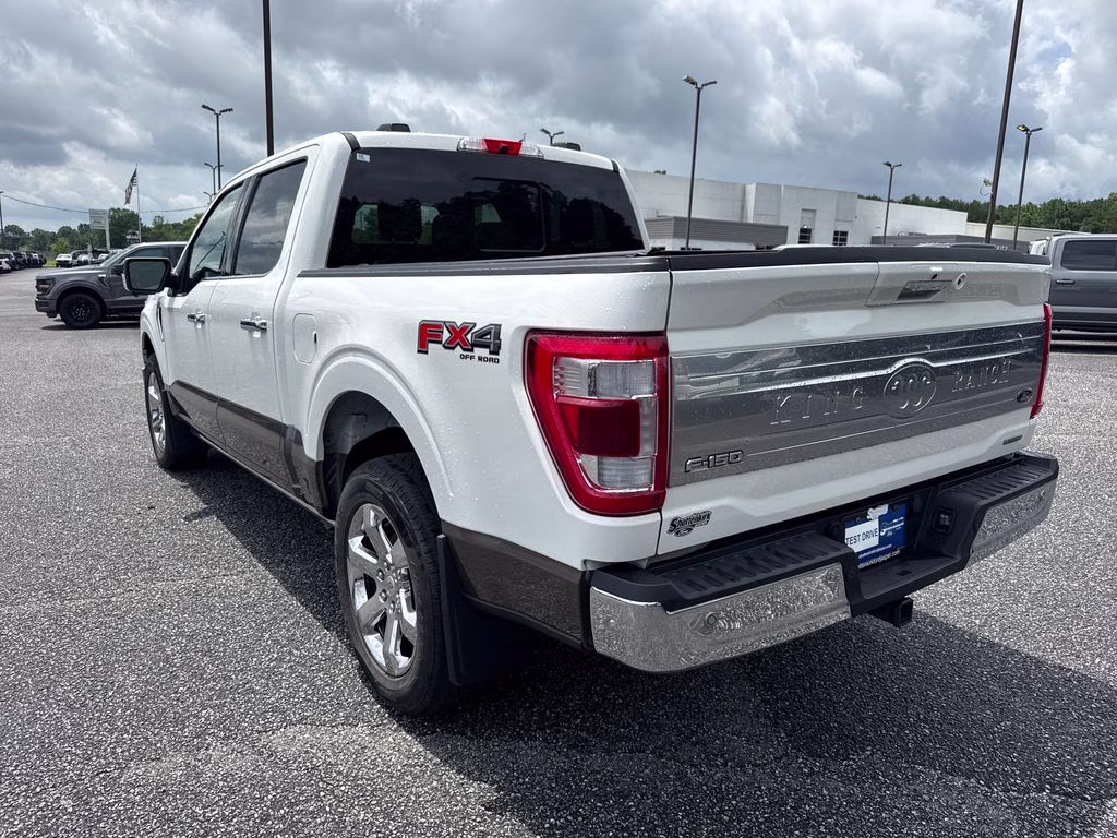 2022 Star White Metallic Tri-Coat Ford F-150 King Ranch 4X4 Truck