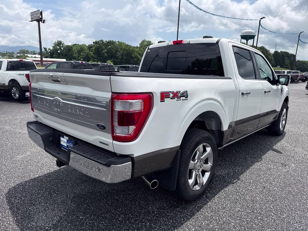 2022 Star White Metallic Tri-Coat Ford F-150 King Ranch 4X4 Truck