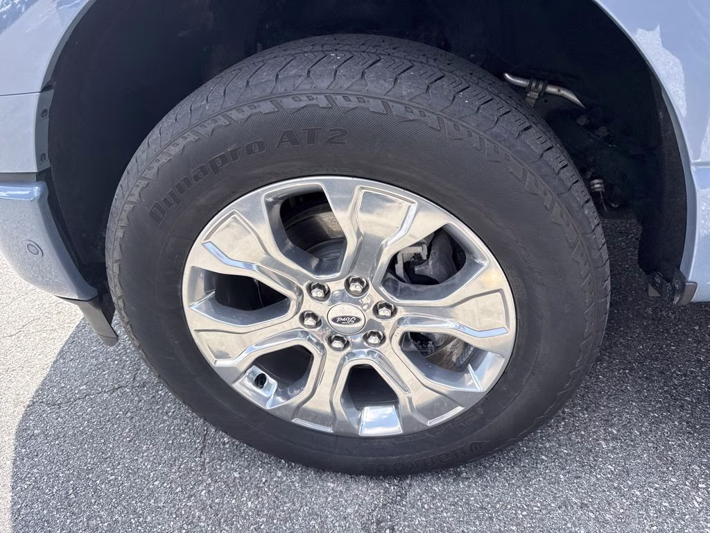 2023 Azure Gray Metallic Tri-Coat Ford F-150 Platinum 4X4 Truck