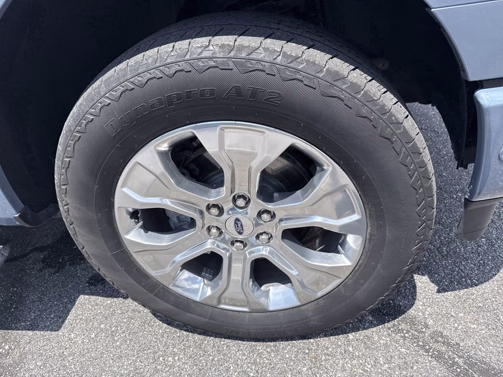 2023 Azure Gray Metallic Tri-Coat Ford F-150 Platinum 4X4 Truck