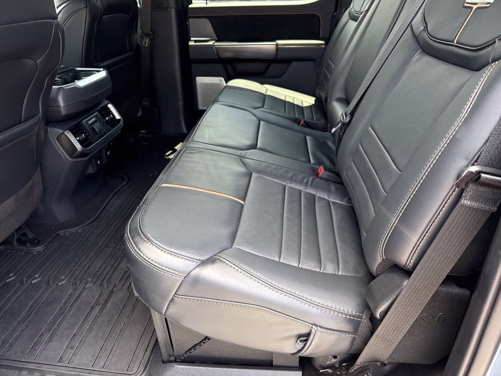2023 Azure Gray Metallic Tri-Coat Ford F-150 Platinum 4X4 Truck