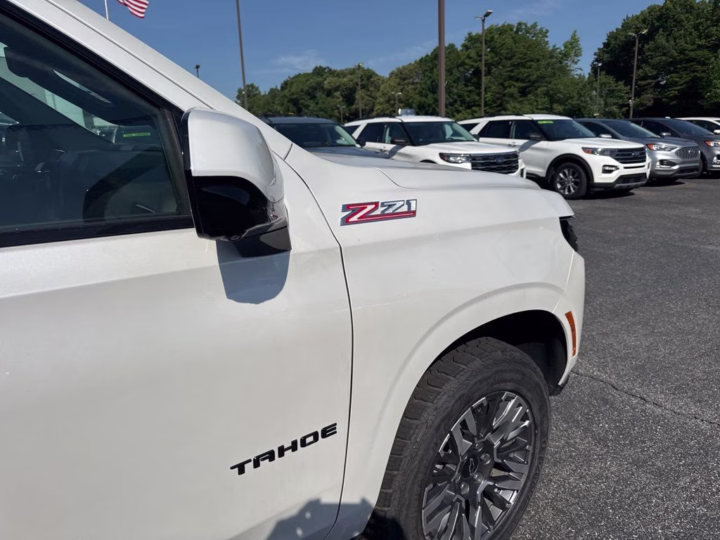 2025 Iridescent Pearl Tricoat Chevrolet Tahoe Z71 4X4 SUV