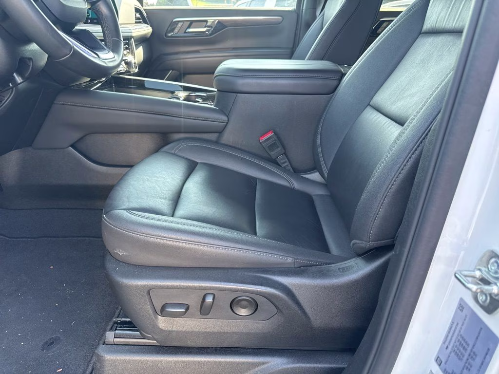 2025 Iridescent Pearl Tricoat Chevrolet Tahoe Z71 4X4 SUV