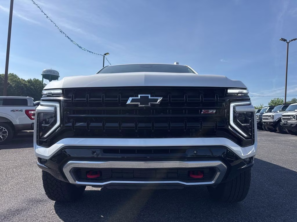 2025 Iridescent Pearl Tricoat Chevrolet Tahoe Z71 4X4 SUV