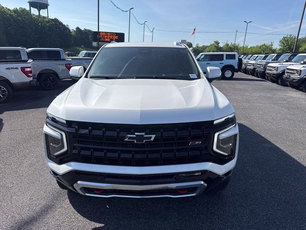 2025 Iridescent Pearl Tricoat Chevrolet Tahoe Z71 4X4 SUV
