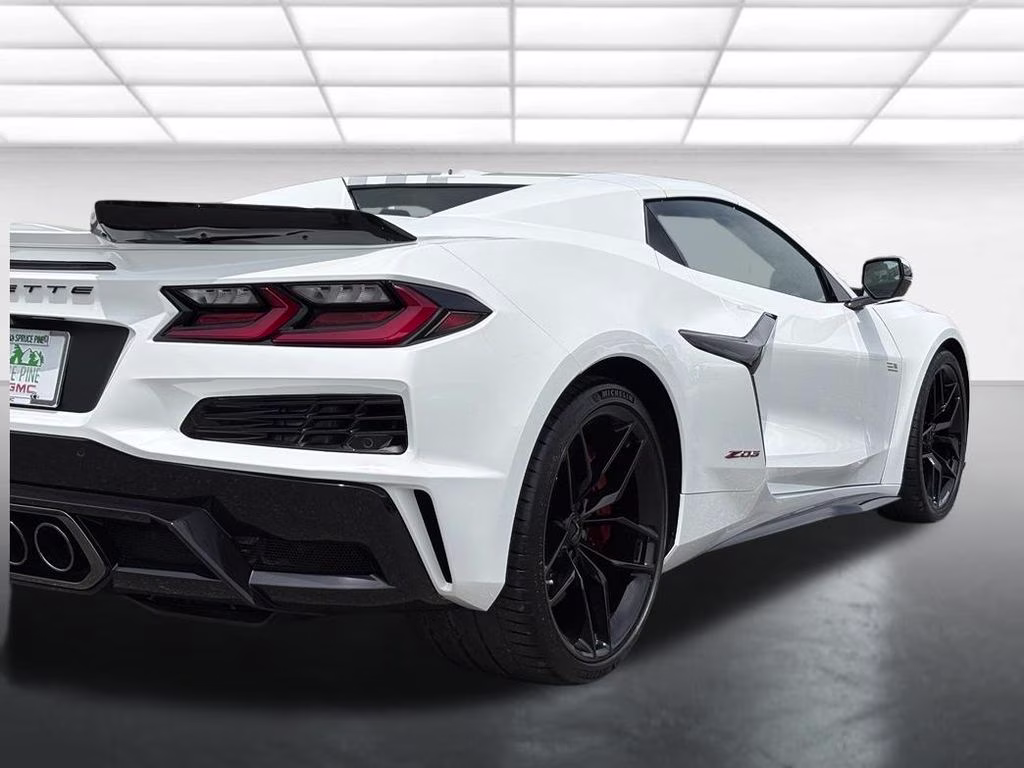 2026 Arctic White Chevrolet Corvette Z06 RWD Convertible