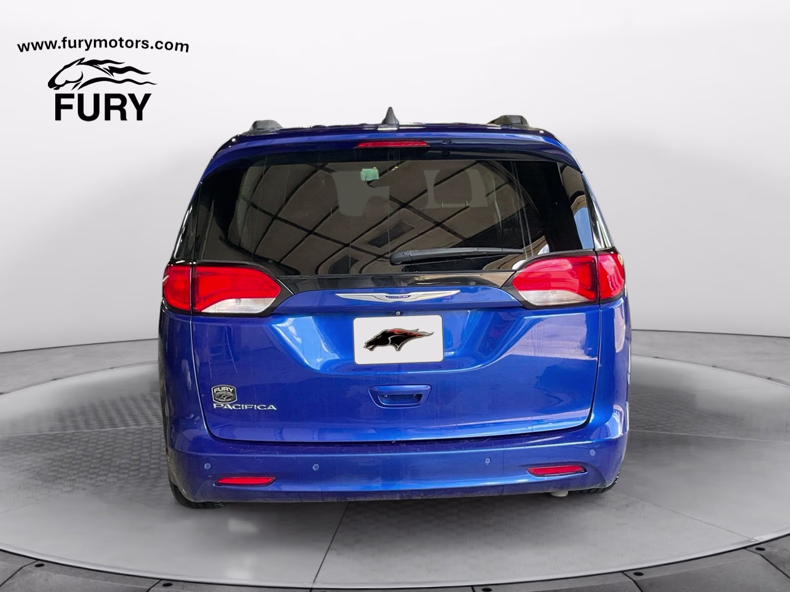 2019 Ocean Blue Metallic Chrysler Pacifica L FWD Van