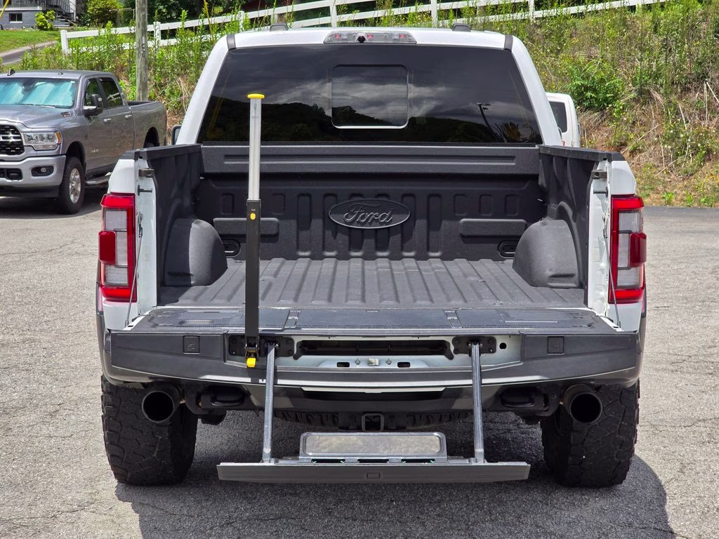 2023 Oxford White Ford F-150 Raptor 4X4 Truck
